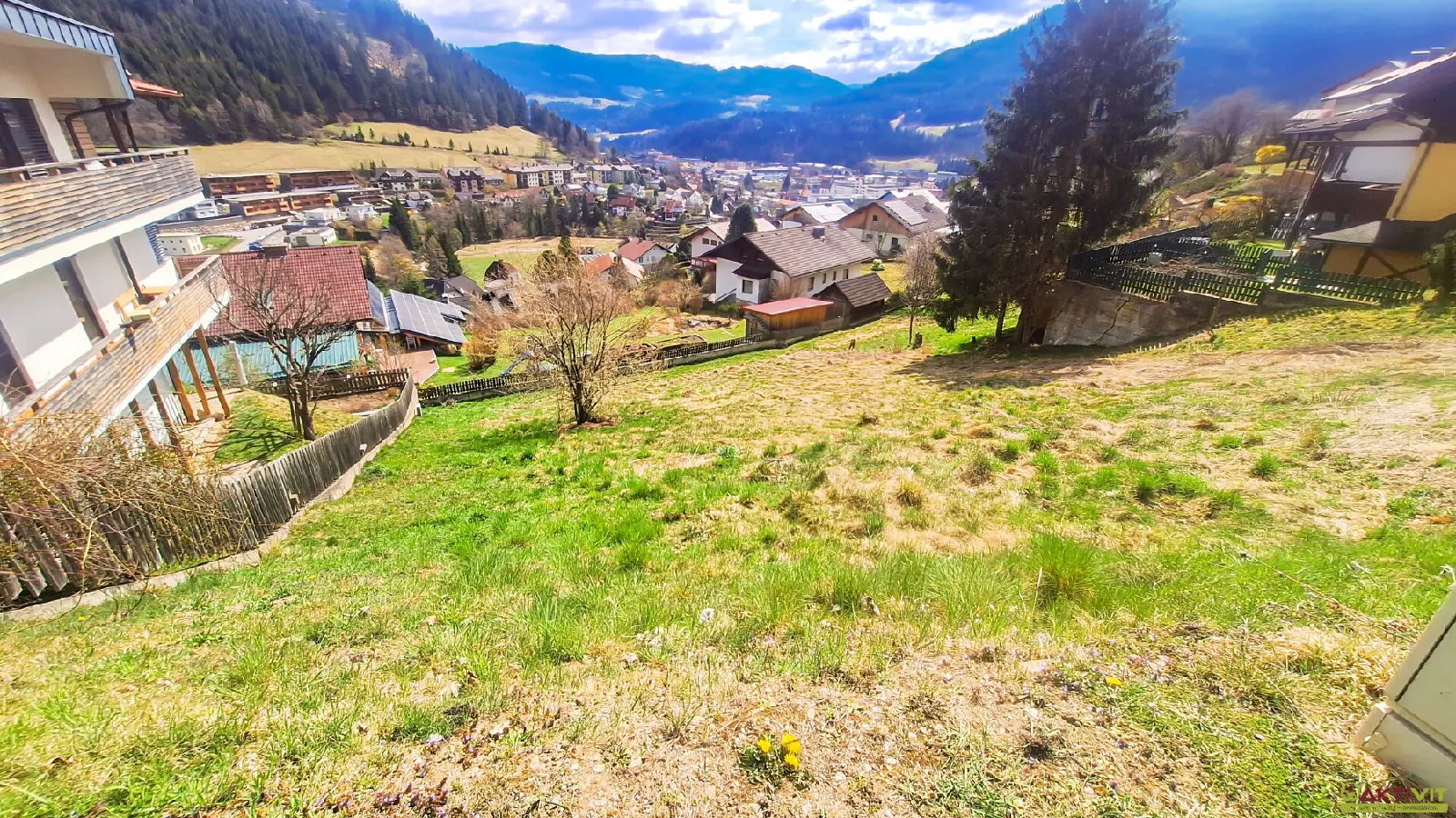 Sonniges Baugrundstück in Hanglage mit Panoramablick über Murau. - Großes Baupotential.